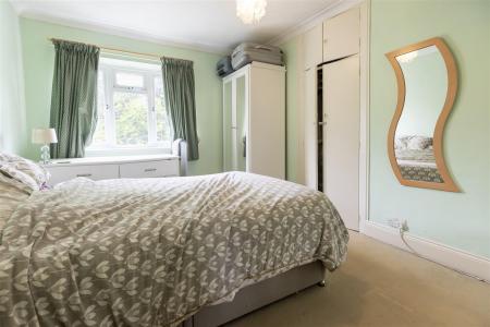 30 Borders La (3).jpg