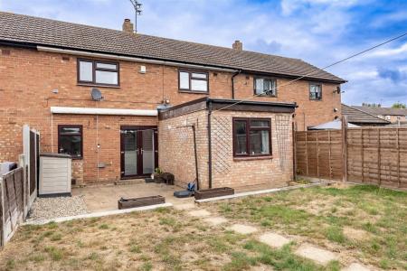 72 Beamish Close CM16 6JW (19).jpg