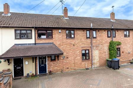 72 Beamish Close CM16 6JW (22).jpg