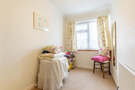 17 Highfield Green  (14).jpg