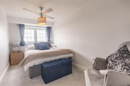 21 Beaconfield   (12).jpg