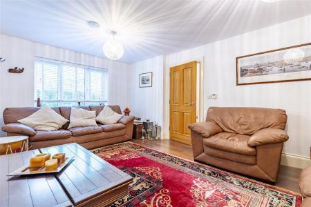 1 Kings wood  (2).jpg