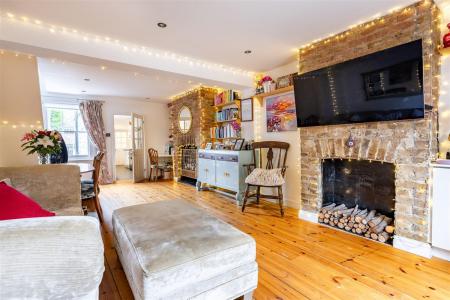 197, Manor Road (1).jpg