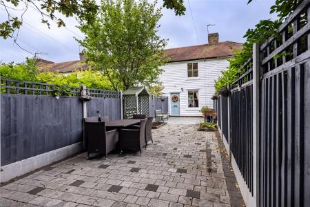 197, Manor Road (18).jpg