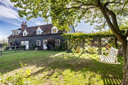 Willow Cottage 43 Berwick Ln  (37).jpg