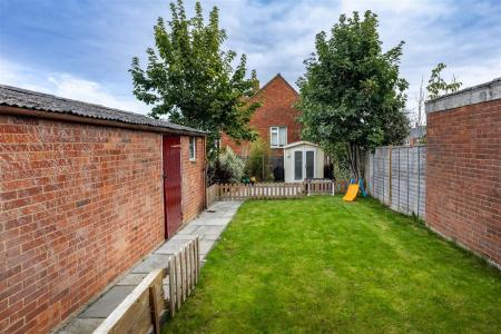 56 Rayfield (20).jpg