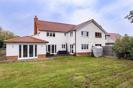 1a, Bumbles Green (30).jpg