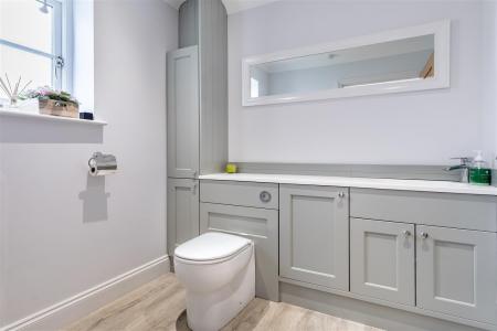 1a, Bumbles Green (7).jpg