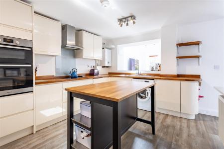 63  Green Glade  (8).jpg