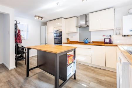 63  Green Glade  (7).jpg