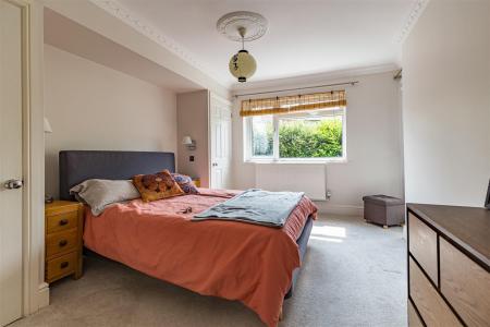 9 Coniston Court   (12).jpg