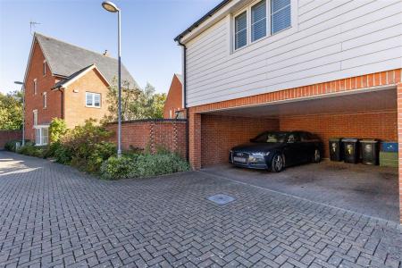 1 Boleyn Row  (32).jpg