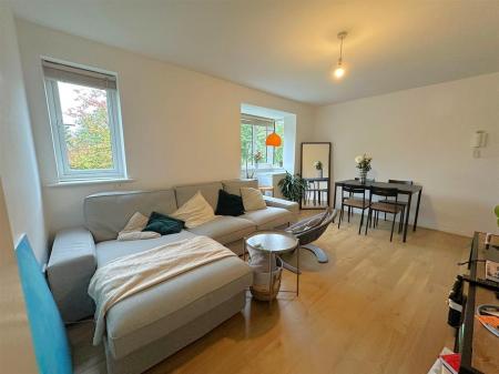 living room 3.jpg
