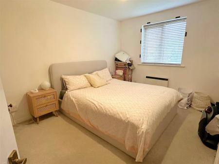 bedroom.jpg