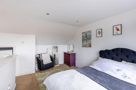 2 Brookfield (18).jpg