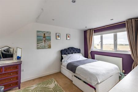 2 Brookfield (17).jpg