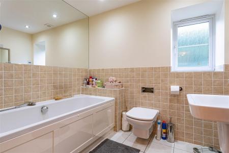 12 Boleyn Row (5).jpg