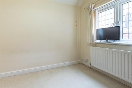 73  Centre Drive  (12).jpg