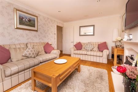 61 Upland Road (17).jpg