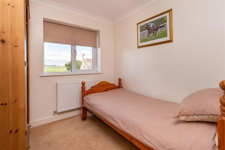 61 Upland Road (23).jpg