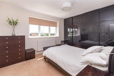 61 Upland Road (19).jpg