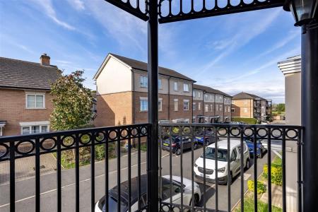 63, Buckingham Road  (11).jpg