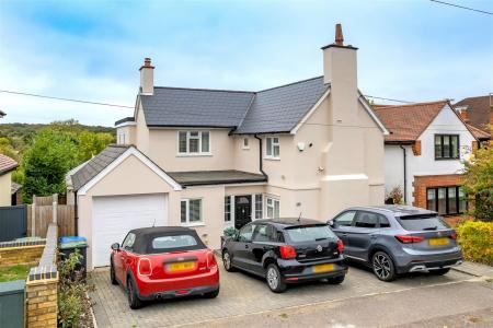 34, Blackacre Road (3).jpg