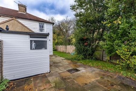 209 Manor Rd (11).jpg