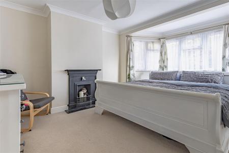 9 Hillcrest Way (8).jpg