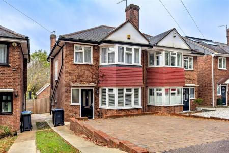 9 Hillcrest Way (15).jpg