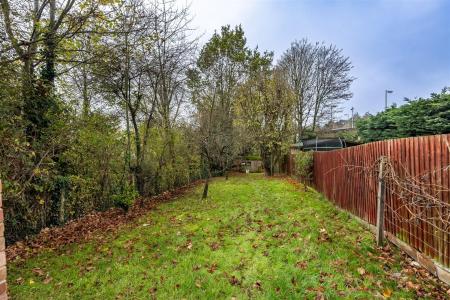 9 Hillcrest Way (12).jpg