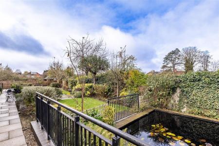 11 Stewart Court (16).jpg