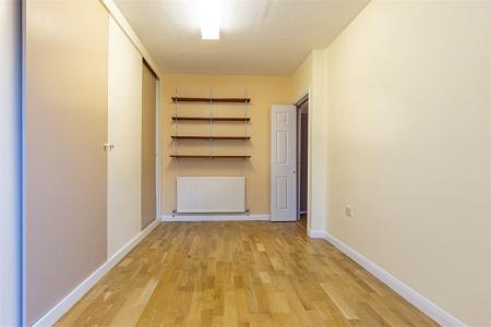 16 Albany Ct (5).jpg