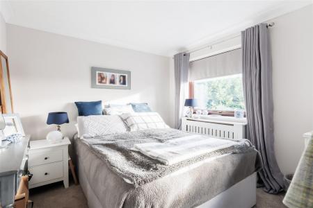 9  Green Close (12).jpg