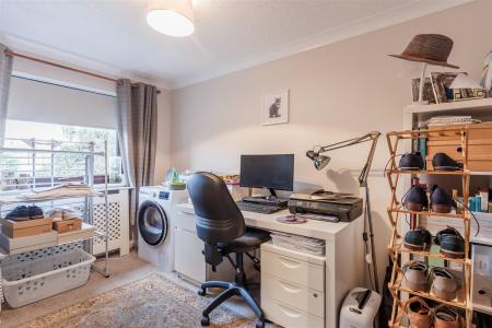 9  Green Close (10).jpg