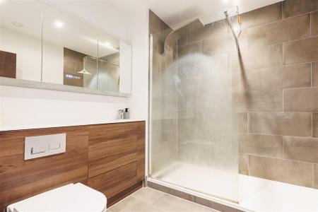 80 Godfrey House (3).jpg