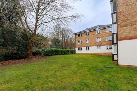 128 Woodland G (19).jpg