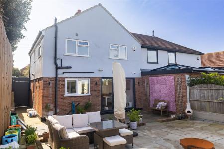 54 Shaftesbury  (26).jpg