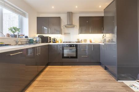 54 Shaftesbury  (8).jpg