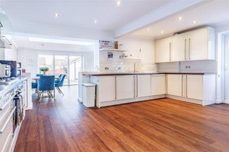 7  Woodberry Down (4).jpg