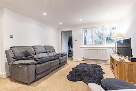 16 Church Ln (4).jpg