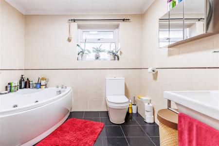 Raven Brook (10).jpg