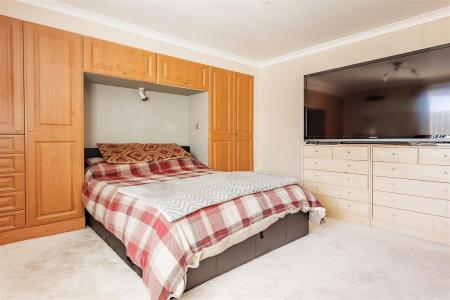 Raven Brook (15).jpg