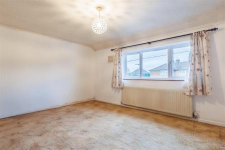 13, Beaconfield Ave (12).jpg