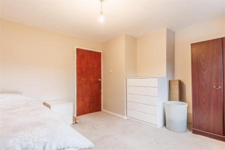 13, Beaconfield Ave (14).jpg