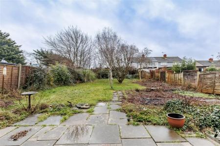 13, Beaconfield Ave (17).jpg