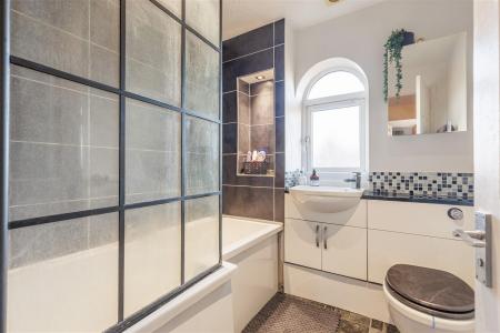 103, Davenport (10).jpg