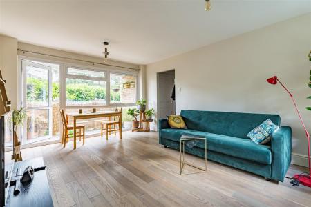 9 Coniston Court   (11).jpg