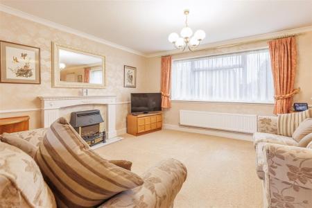 19, Egg Hall (7).jpg