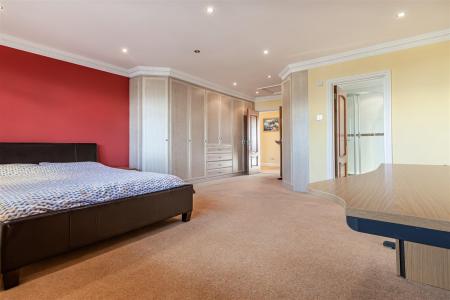 Highview Close  (17).jpg